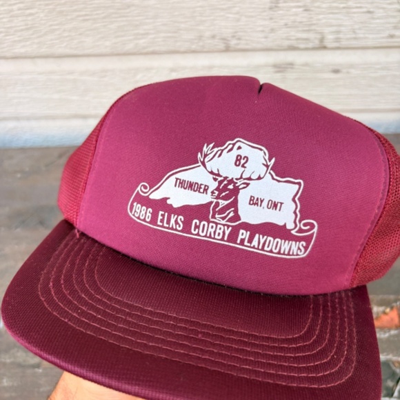 Vintage 1986 ELKS CORBY PLAYDOWNS hunting hat burgundy trucker snapback mesh - Picture 2 of 5